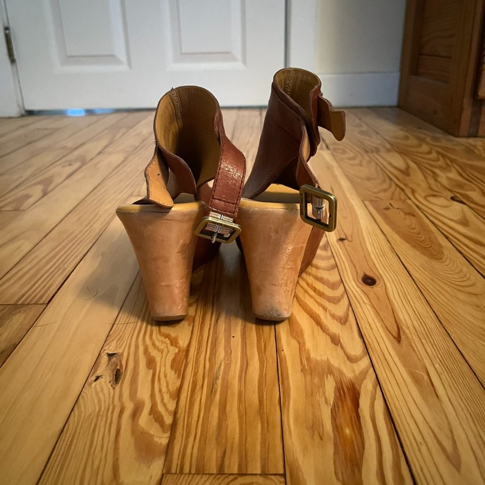 Women's Cognac Brown Berit Leather Peep-Toe Wedge Sandals 7 - Picture 4 of 4